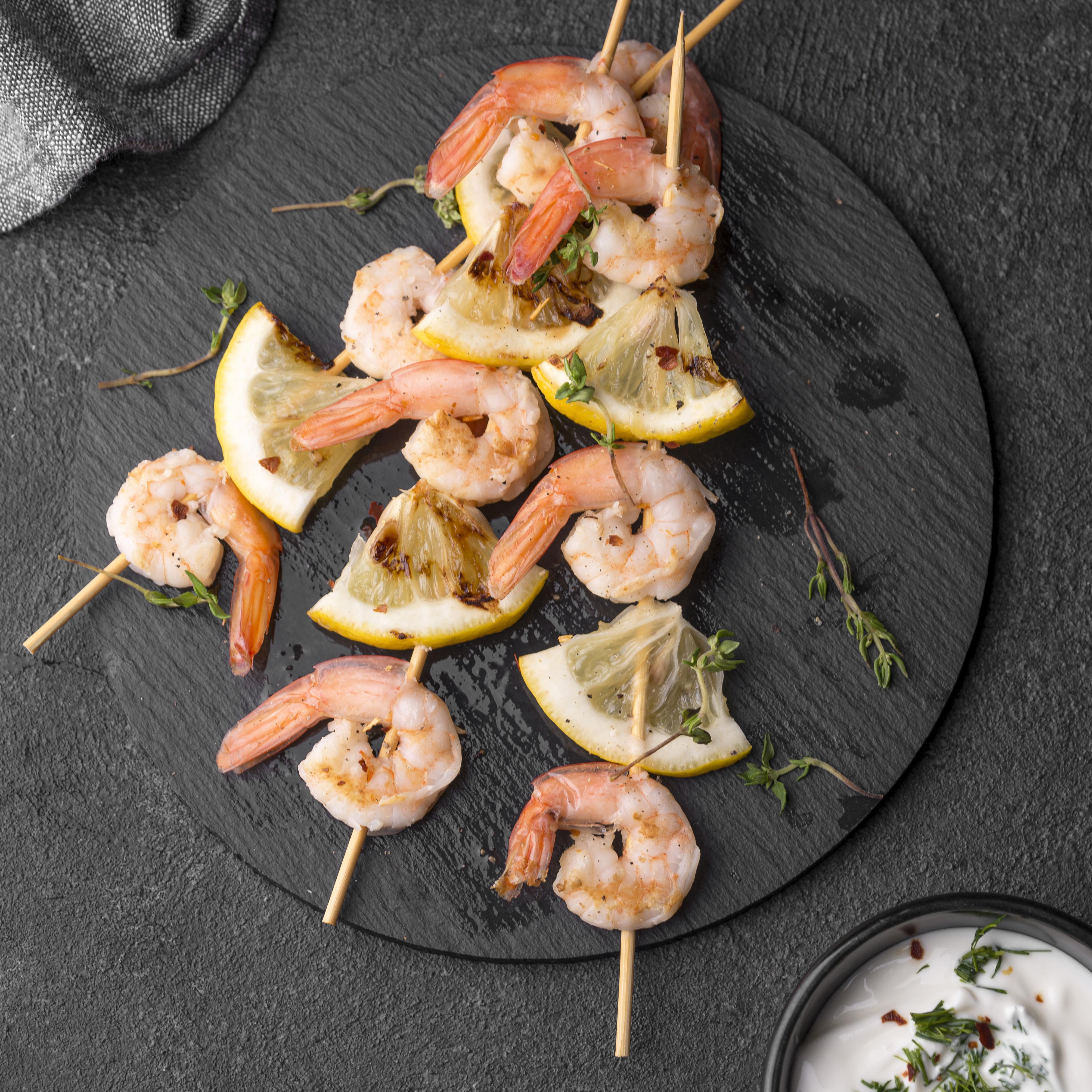 Gegrillte Garnelen-Spieße mit Aioli – Grillgott Gegrillte Garnelen-Spieße mit Aioli – Grillgott