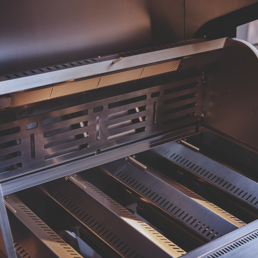 Fire Pro Gasgrill mit Regalen inkl. Plancha