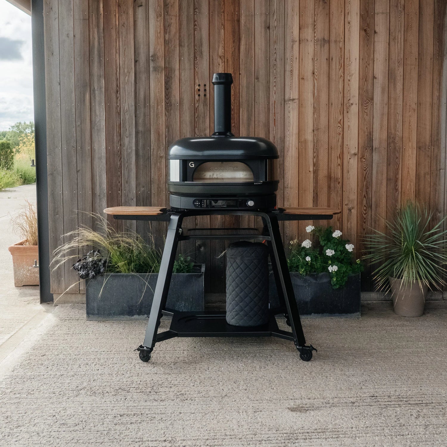 Dome Gen 2.0 Dual Fuel Off Black Pizzaofen Basic Bundle