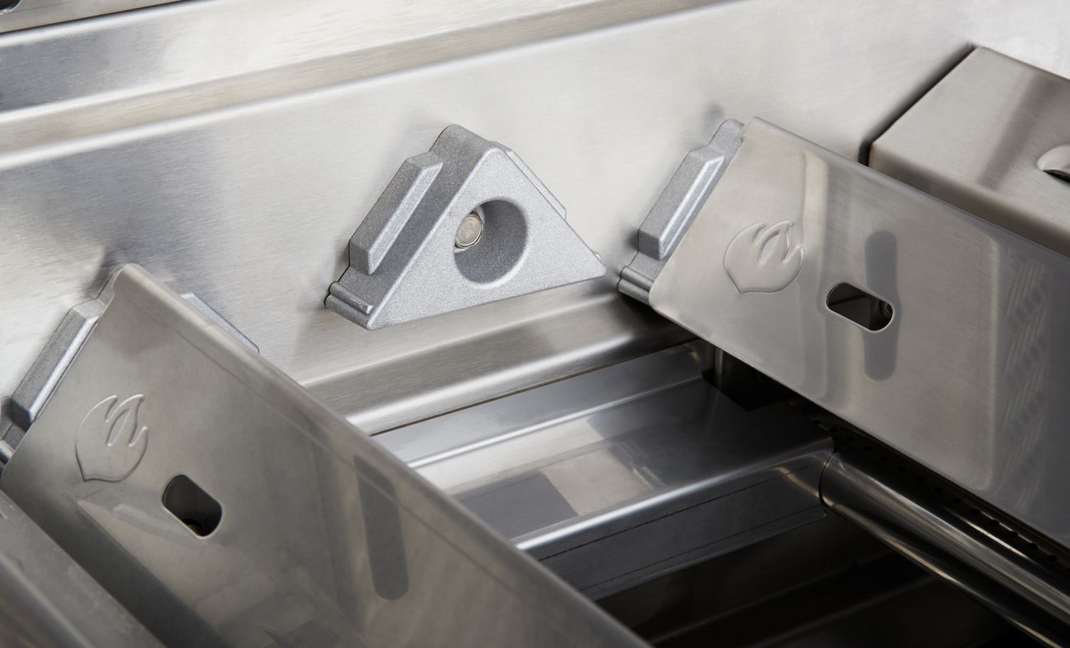 Prestige PRO™ 665, ERDGAS, Edelstahl, inkl. Drehspieß